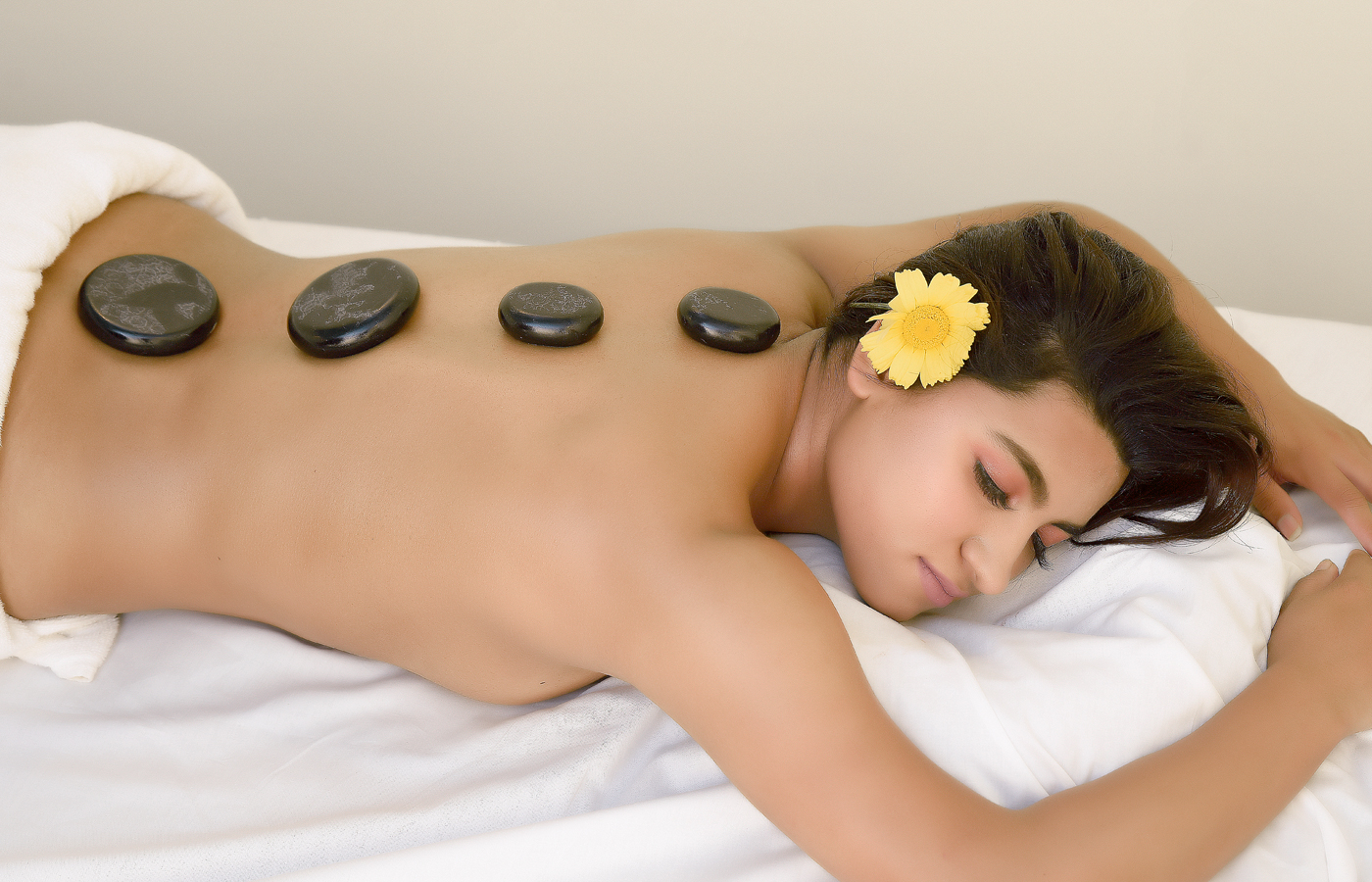 Stone Therapy - Bael Wellness